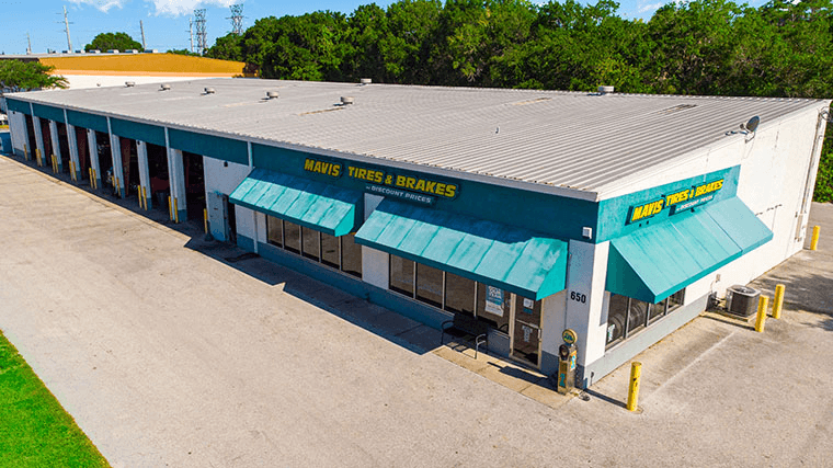 Store_799 Tire Shop & Auto Repair in Oldsmar, Florida