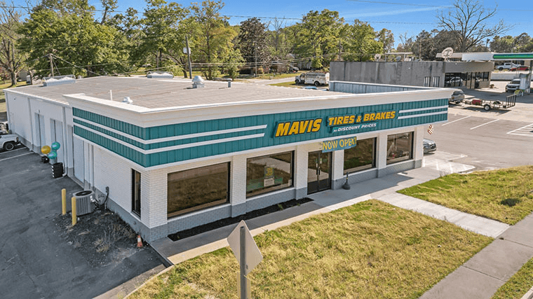 Store_2113 Tire Shop & Auto Repair in West Ogeechee, Georgia