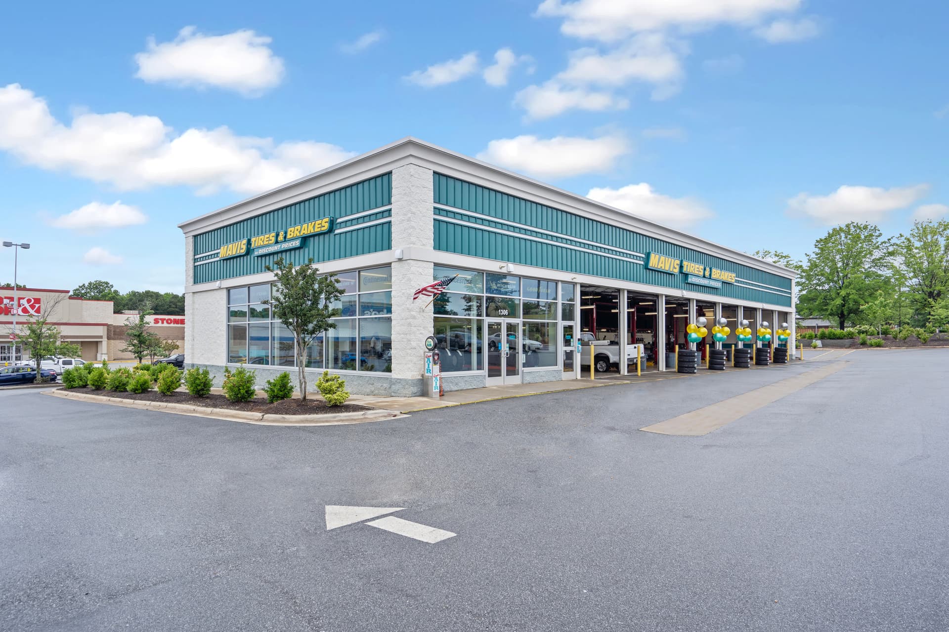 Store_389 Tire Shop & Auto Repair in Greensboro, North Carolina