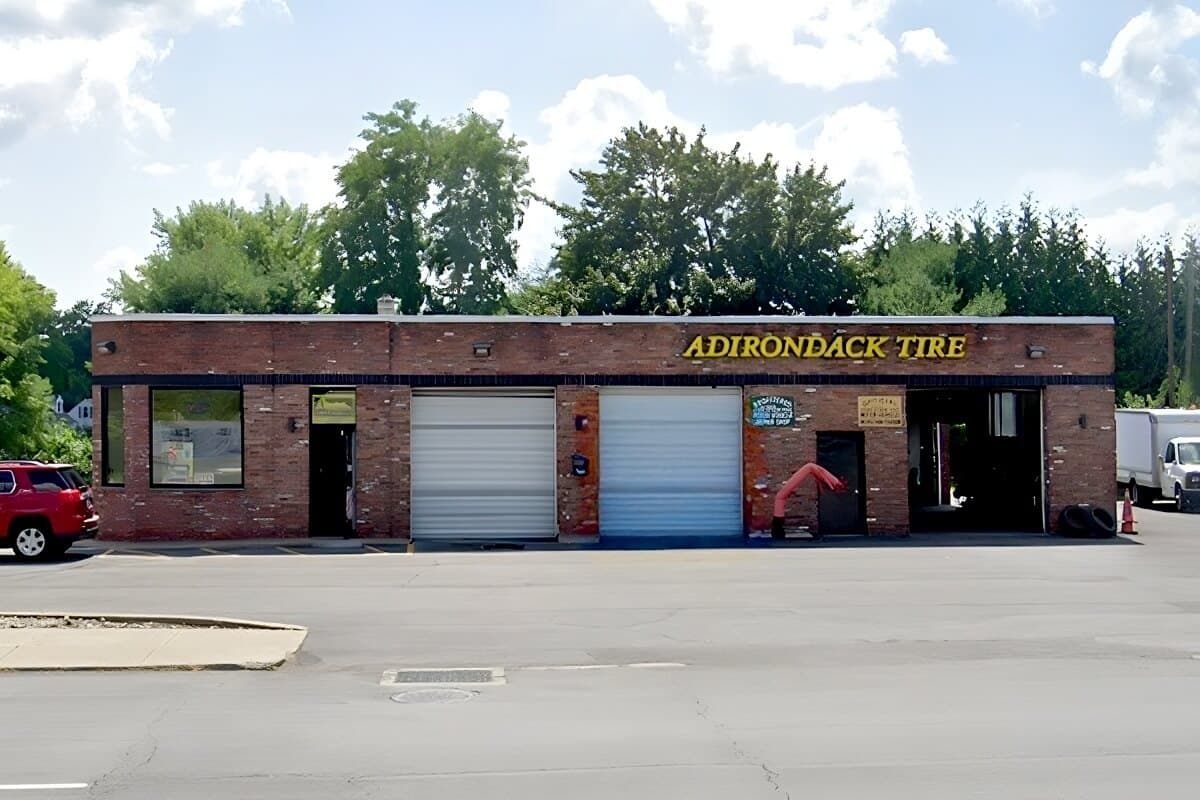 Adirondack Guilderland NY 600x400