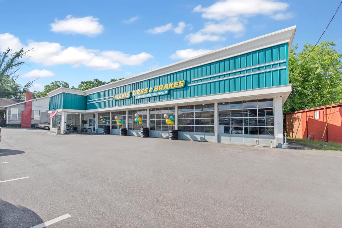 Store_2110 Tire Shop & Auto Repair in Monroe, North Carolina