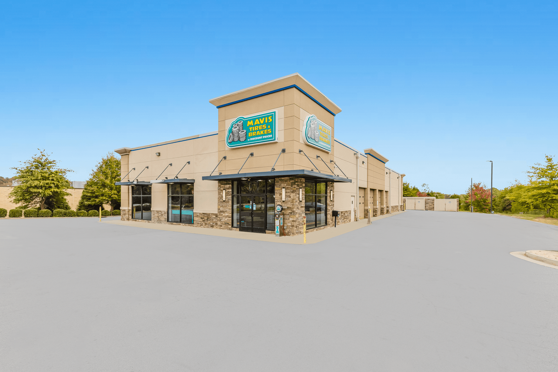 Store_1039 Tire Shop & Auto Repair in Tucker (Mountain Ind blvd), Georgia